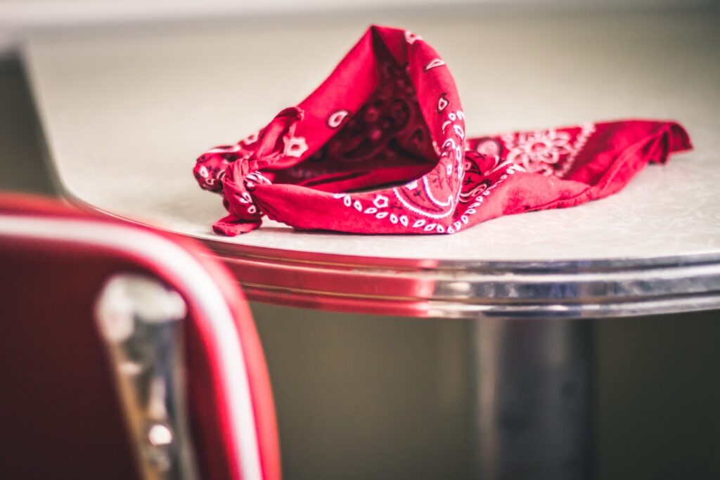 red-bandana-meaning-top-3-things-to-avoid-our-whole-wardrobe